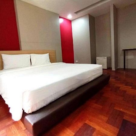 Go Inn Bts Surasak Silom Bkk โกอินน์ บีทีเอส สถานีสุรศักดิ์ กรุงเทพมหานคร ภายนอก รูปภาพ